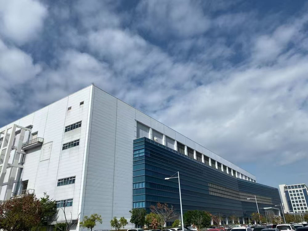 Uma marca de exibição está passando por uma difícil transformação em meio a mudanças da indústria